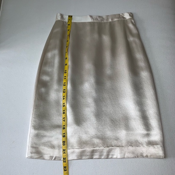 CALVIN KLEIN 💯% Silk - Picture 2 of 6